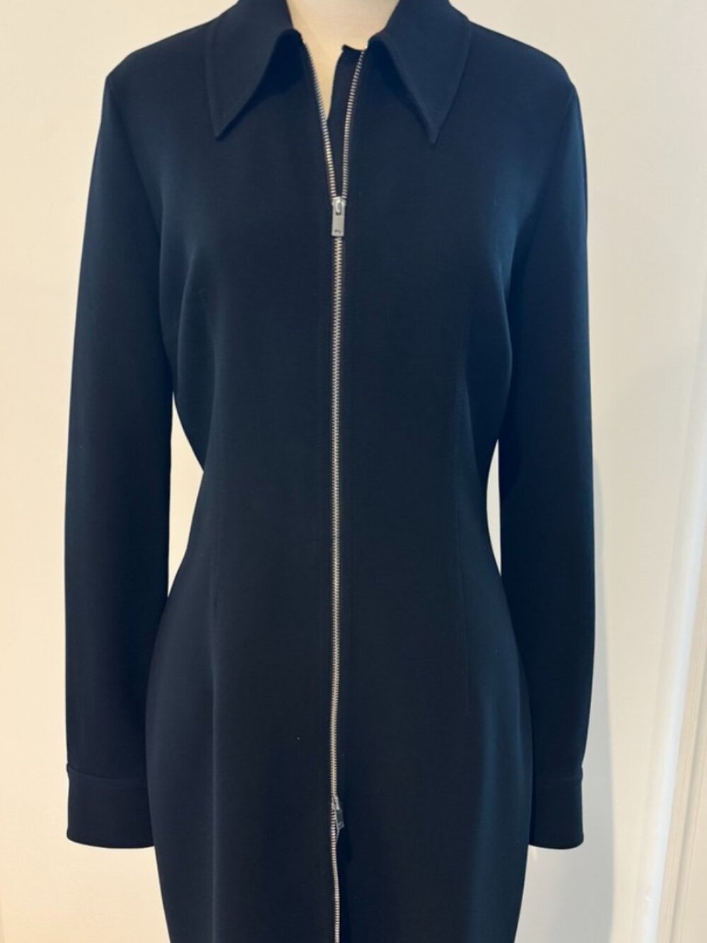 Theory Women's Black "Admiral Crepe" Zipper Dress, New w/Tags Attached, Size:4